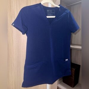 FIGS Casma 3 pocket Navy blue Scrub Top